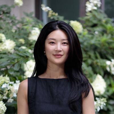 Professional headshot of Lilly Park, MBA admissions success story client