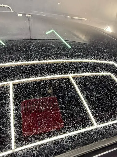 Water spot removal from car paint and glass on Oʻahu by WASHD mobile detailing
