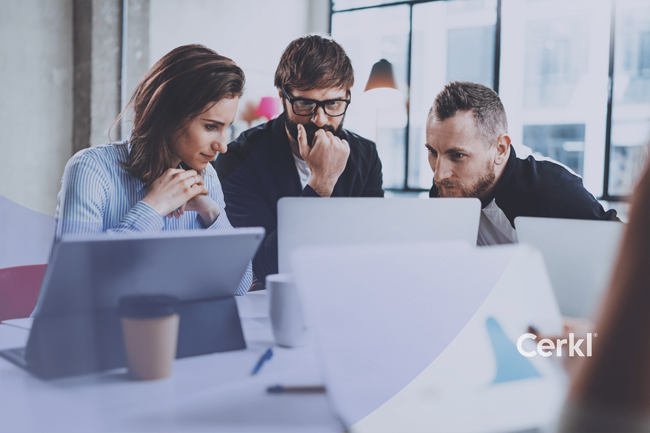 Leveraging AI for Proactive Internal Comms Strategies_Blog post_cover||