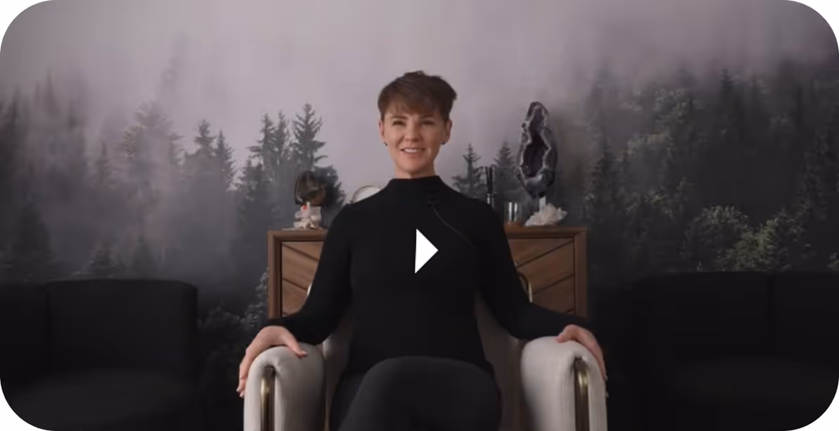 Video introduction of Kate Bolia at Apex, sharing her approach to movement restoration and strength transformation.