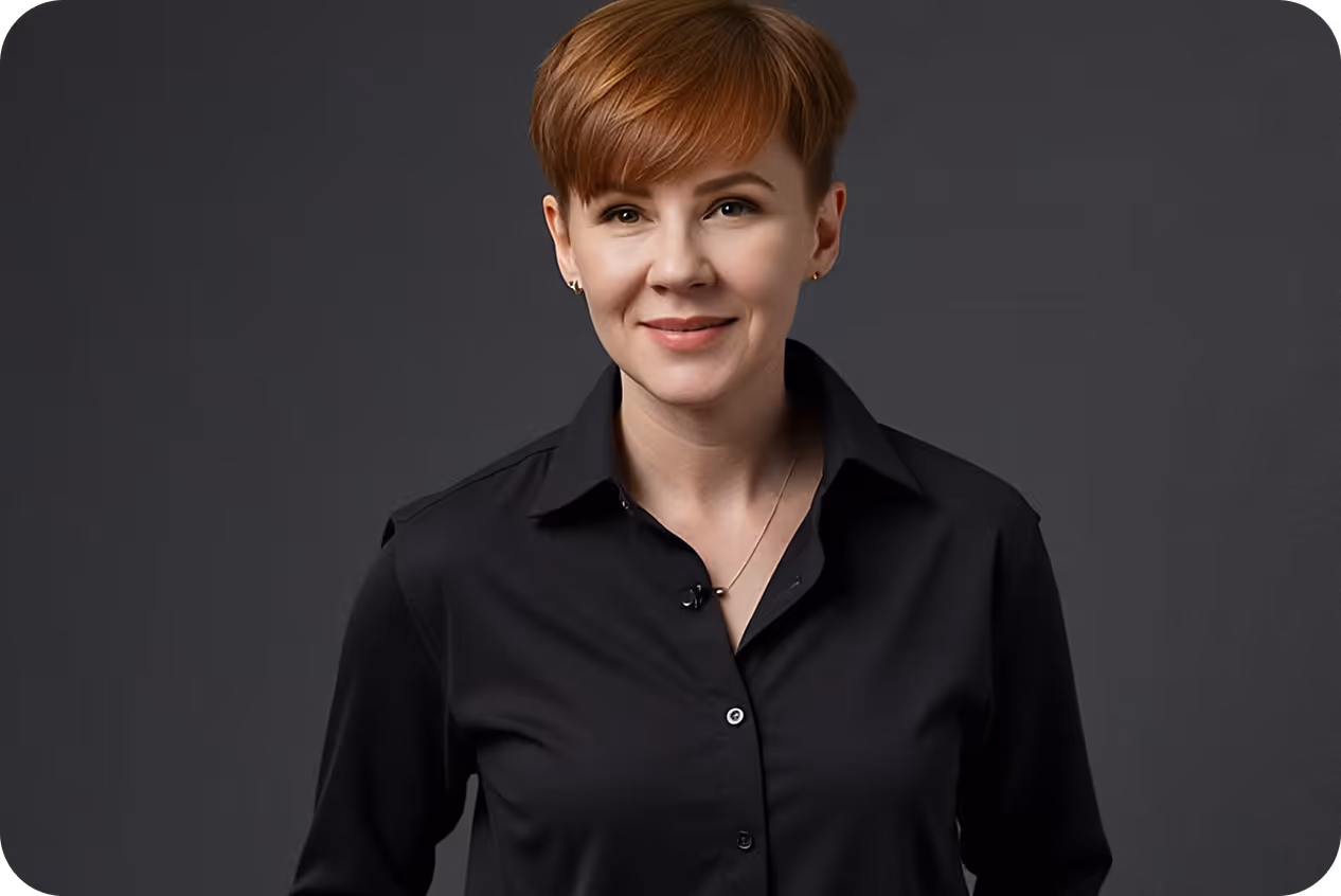Kate Bolia, movement strategist at Apex, specializing in precision back pain care and recovery methods.