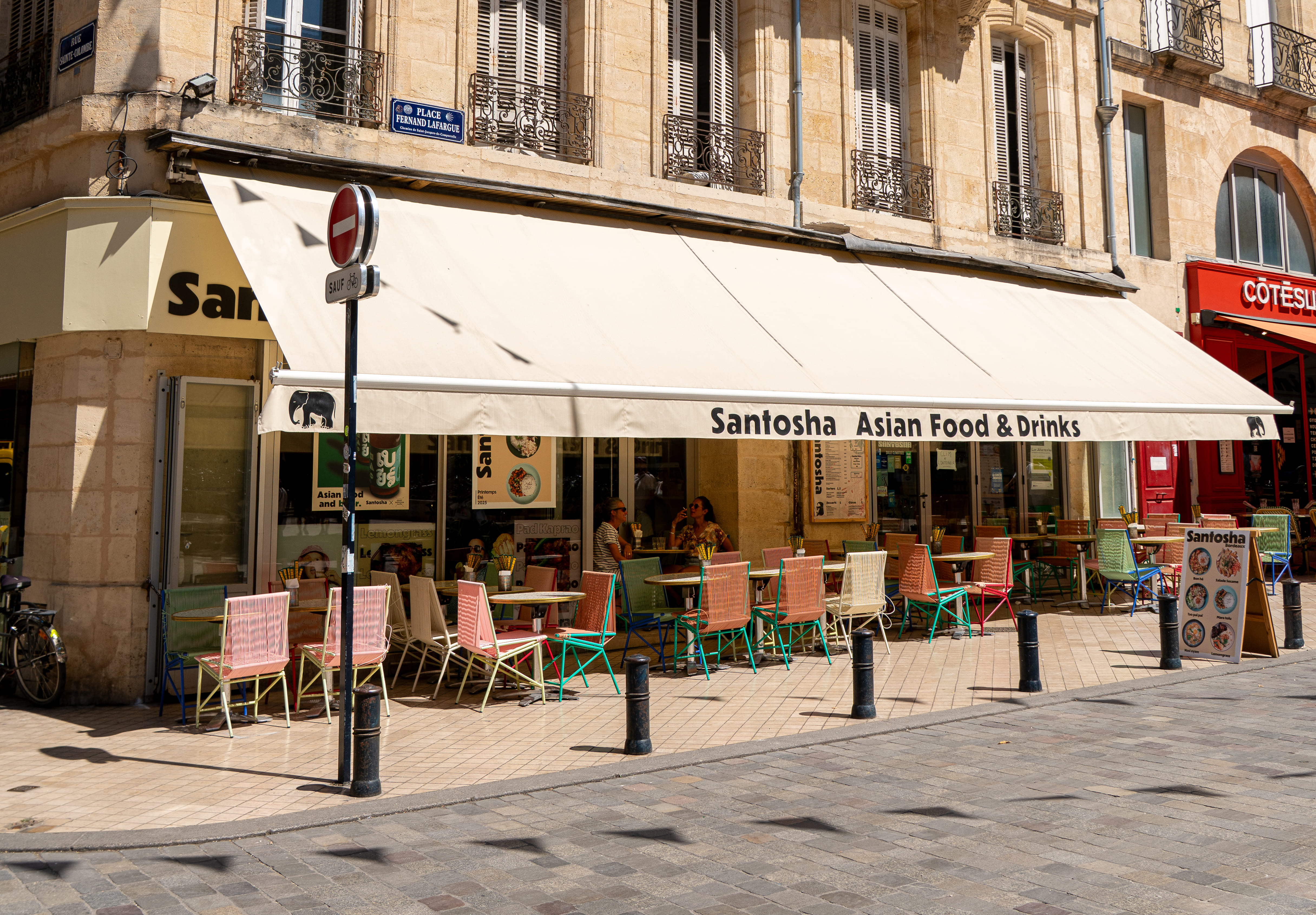 devanture-santosha-bordeaux