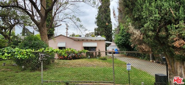 15209 Cohasset Street, Van Nuys CA 91405