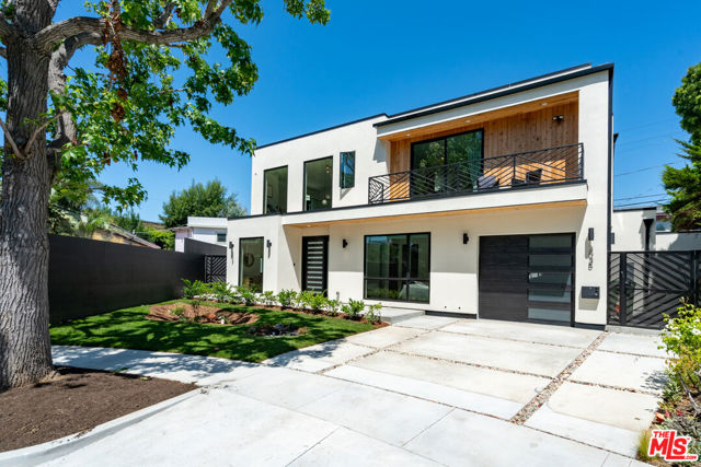 3035 S Bentley Avenue, Los Angeles CA 90034