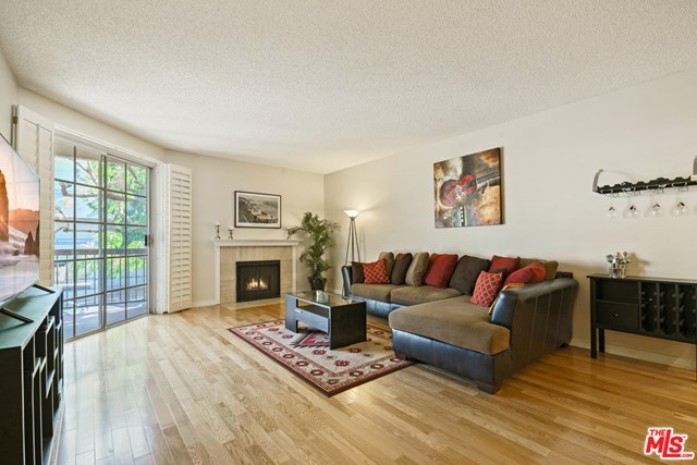 10021 Tabor Street # 108, Los Angeles CA 90034