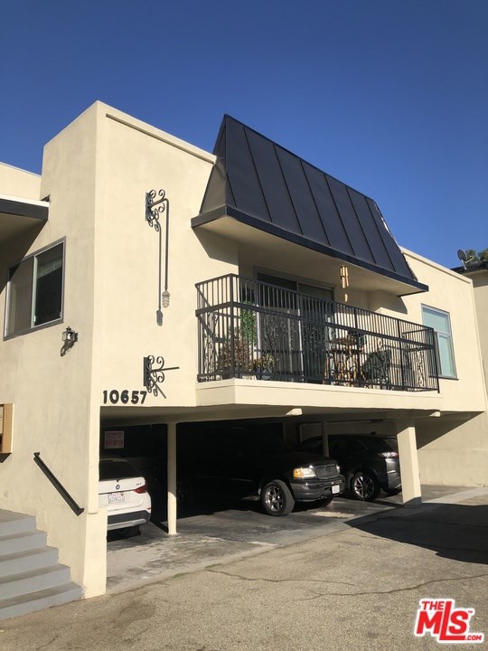 10657 Holman Avenue # 5, Los Angeles CA 90024