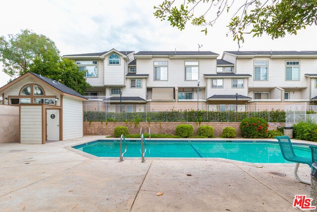 11150 GLENOAKS # 315, Pacoima CA 91331