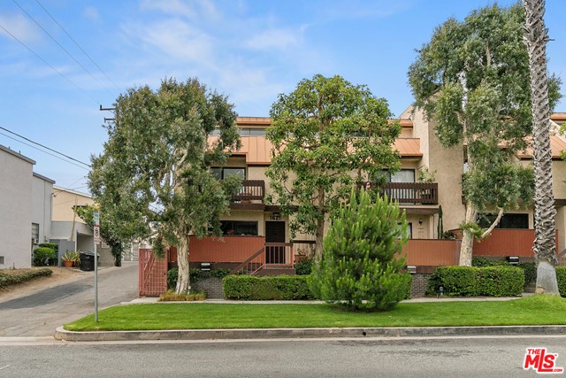 1621 Idaho Avenue, Santa Monica CA 90403