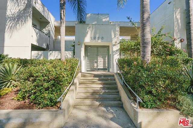 1930 Purdue Avenue # 11, Los Angeles CA 90025