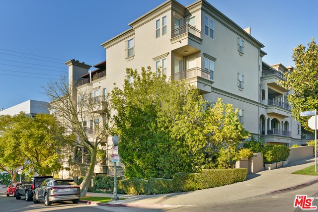 1820 Benecia Avenue # 204, Los Angeles CA 90025