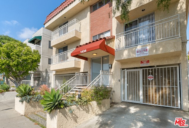 1434 S Point View Street # 108, Los Angeles CA 90035