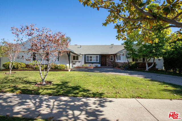 1364 Brinkley Avenue, Los Angeles CA 90049