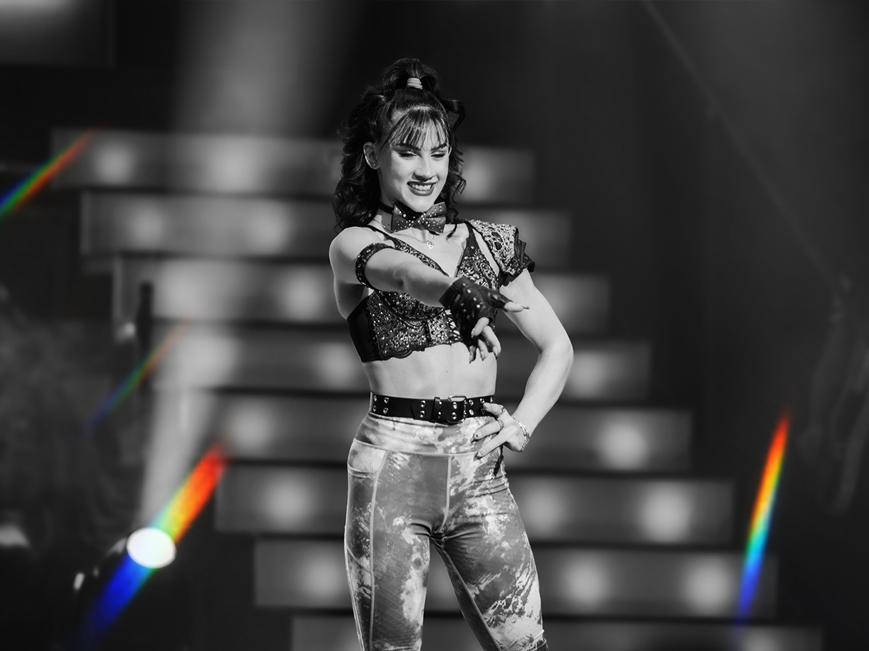 Fotografie, Vier Menschen mit Geldspende