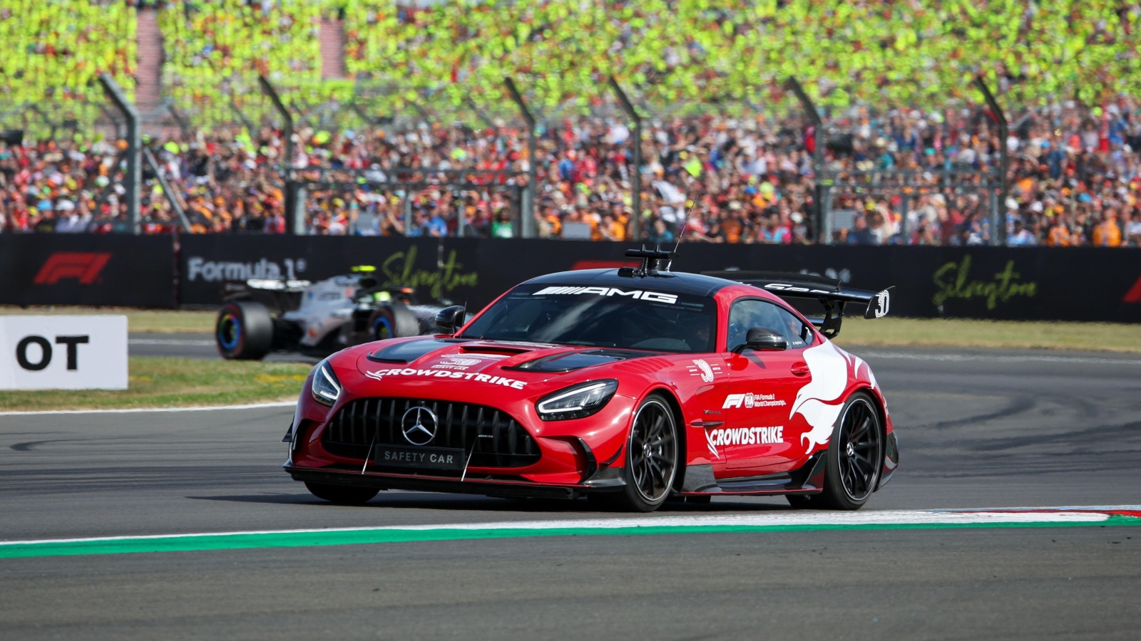 Drivers admit ‘conflicting views’ over potential safety car finish changes