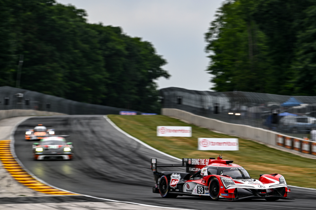 Yelloly leads 1-2 for Acura Meyer Shank in opening IMSA practice at Road America