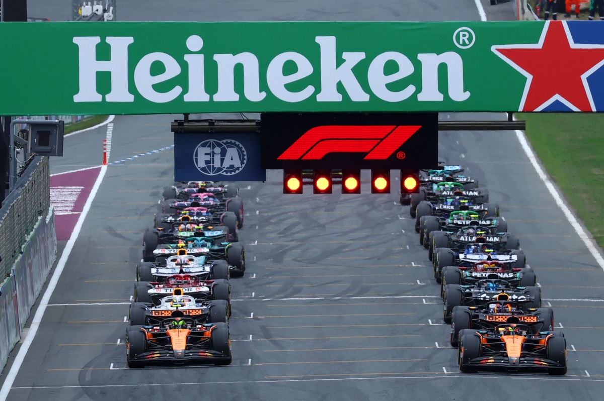 Guenther Steiner "wouldn't discount" F1-MotoGP double-header within five years