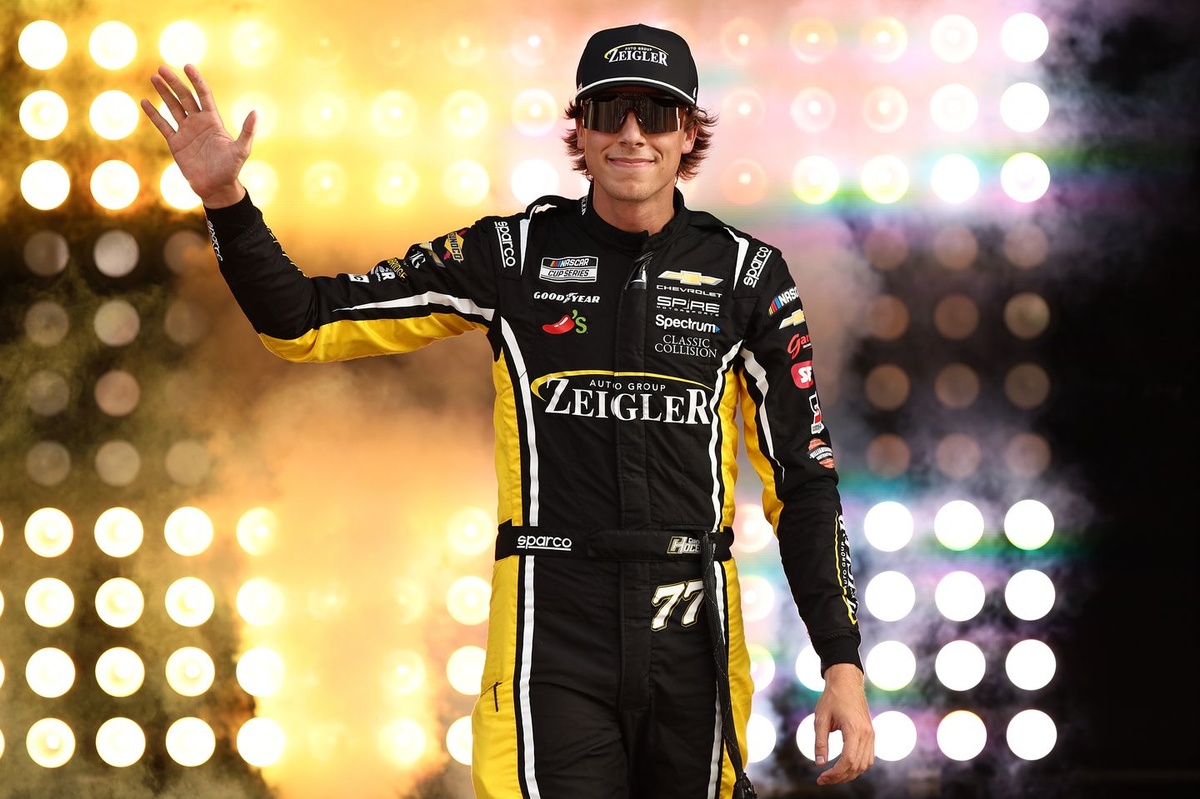 Jamie McMurray laments the turn Carson Hocevar's career has taken: 'I'm embarrassed for him'