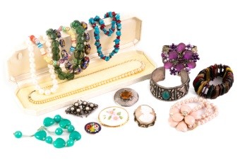 Costume jewellery