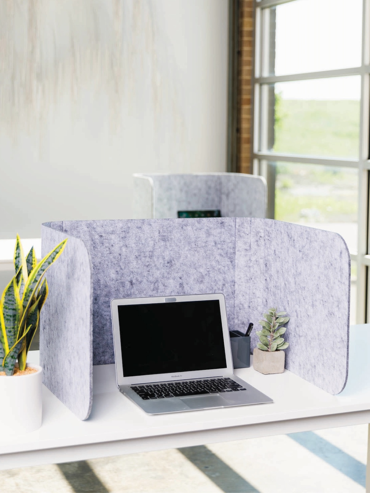 Hide Desk Divider