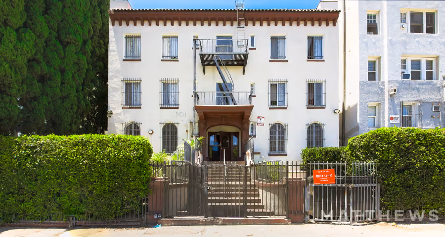 48-unit multifamily apartment building at 501 S Rampart Blvd, Los Angeles CA 90057