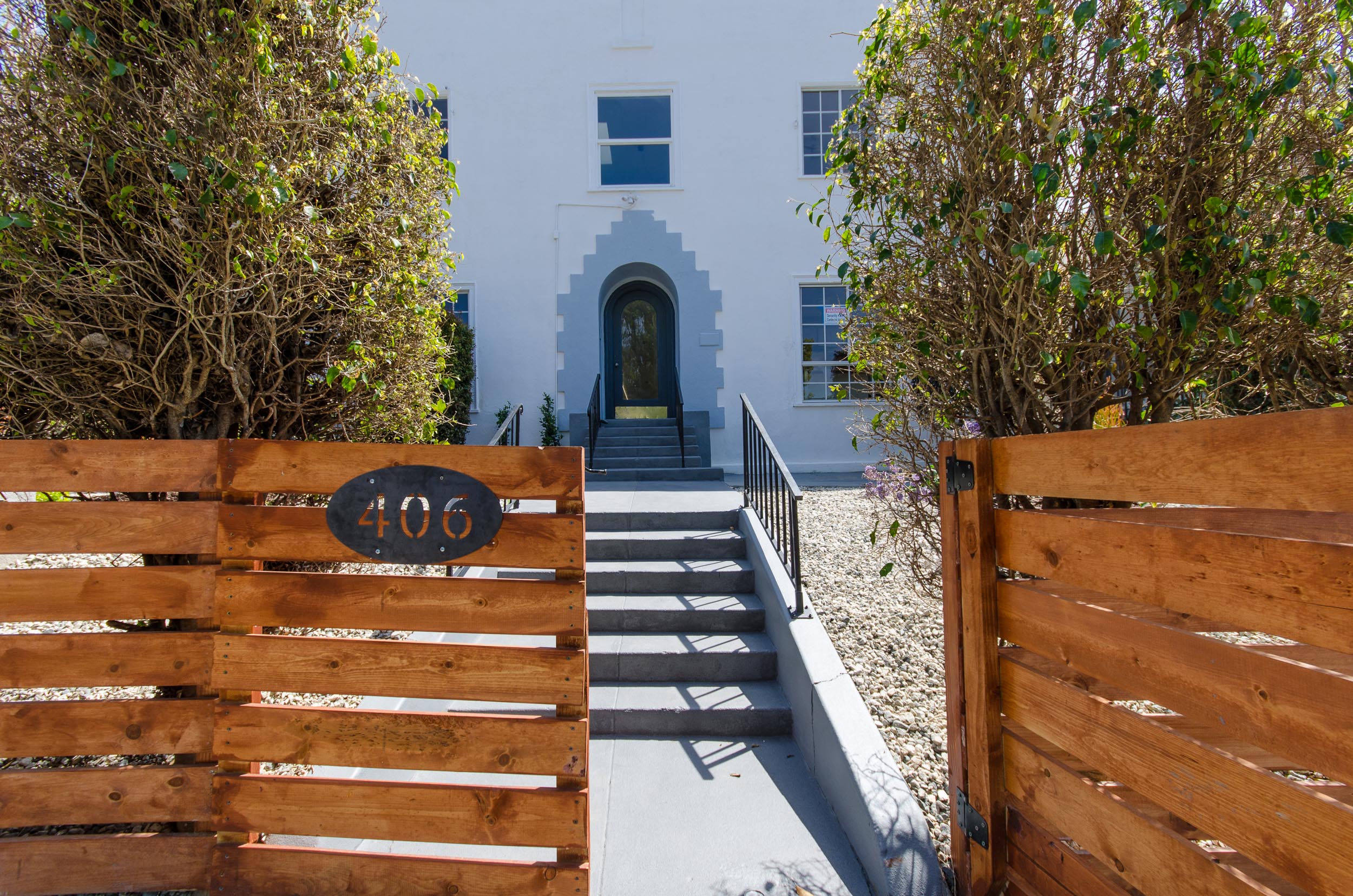 13-unit multifamily apartment building at 406 S Coronado St, Los Angeles, CA 90057