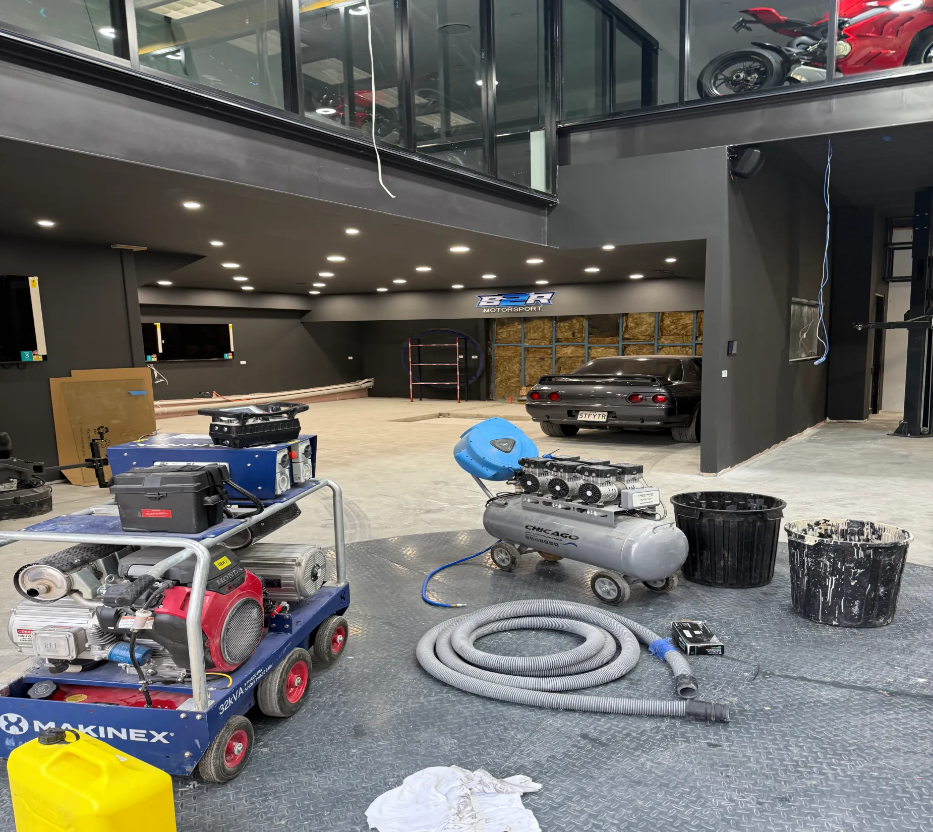 500 m² concrete floor preparation for epoxy flooring