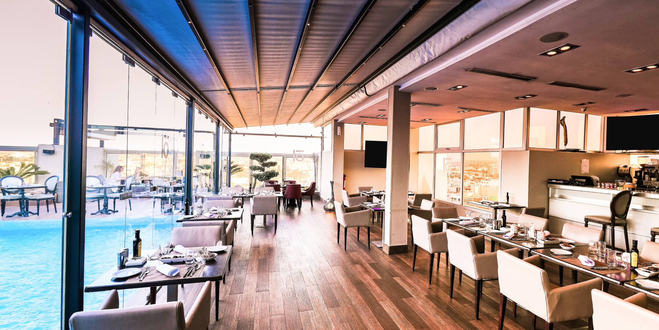 Restaurant - Hotel Webflow Template