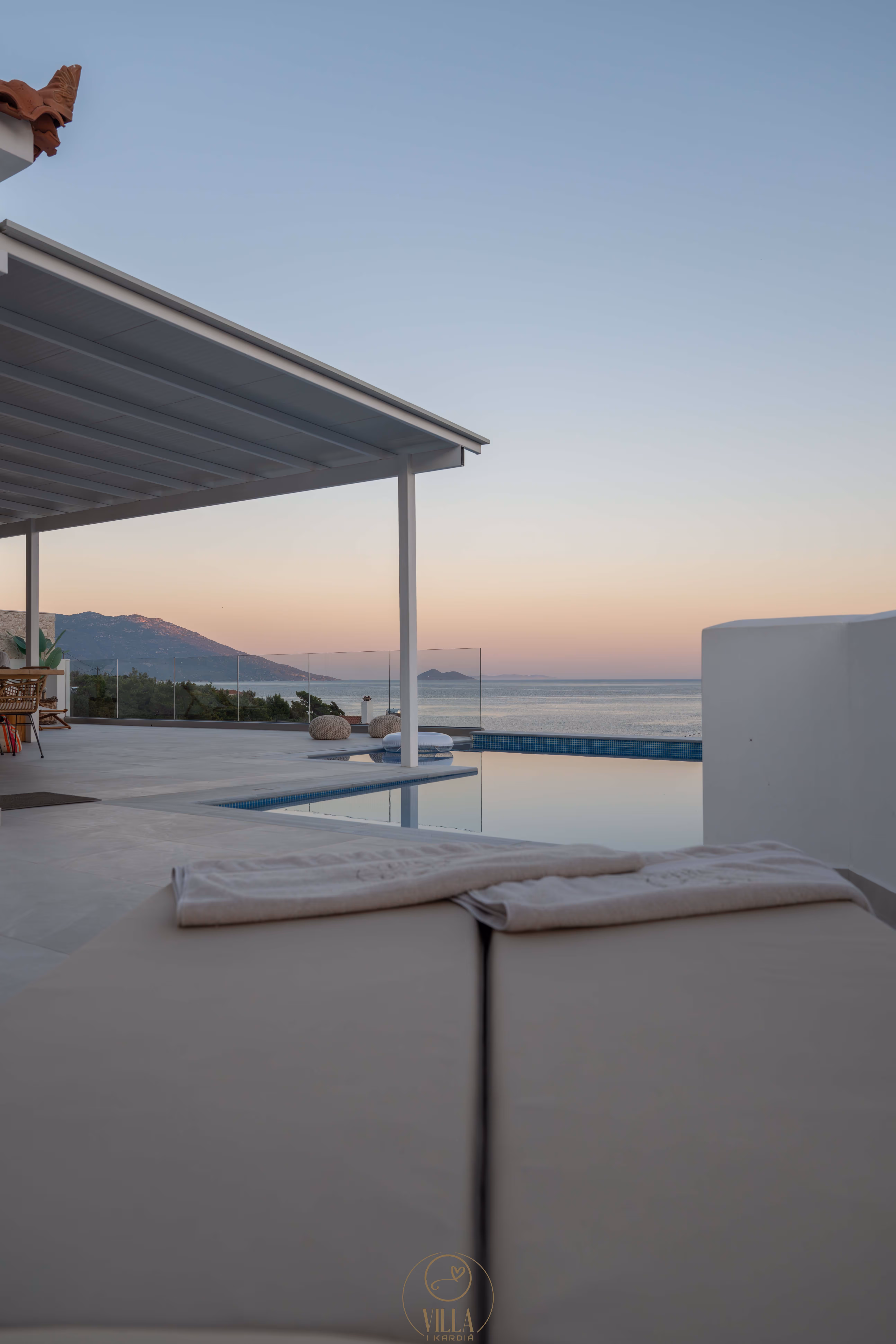 About Gallery - Hotel Webflow Template