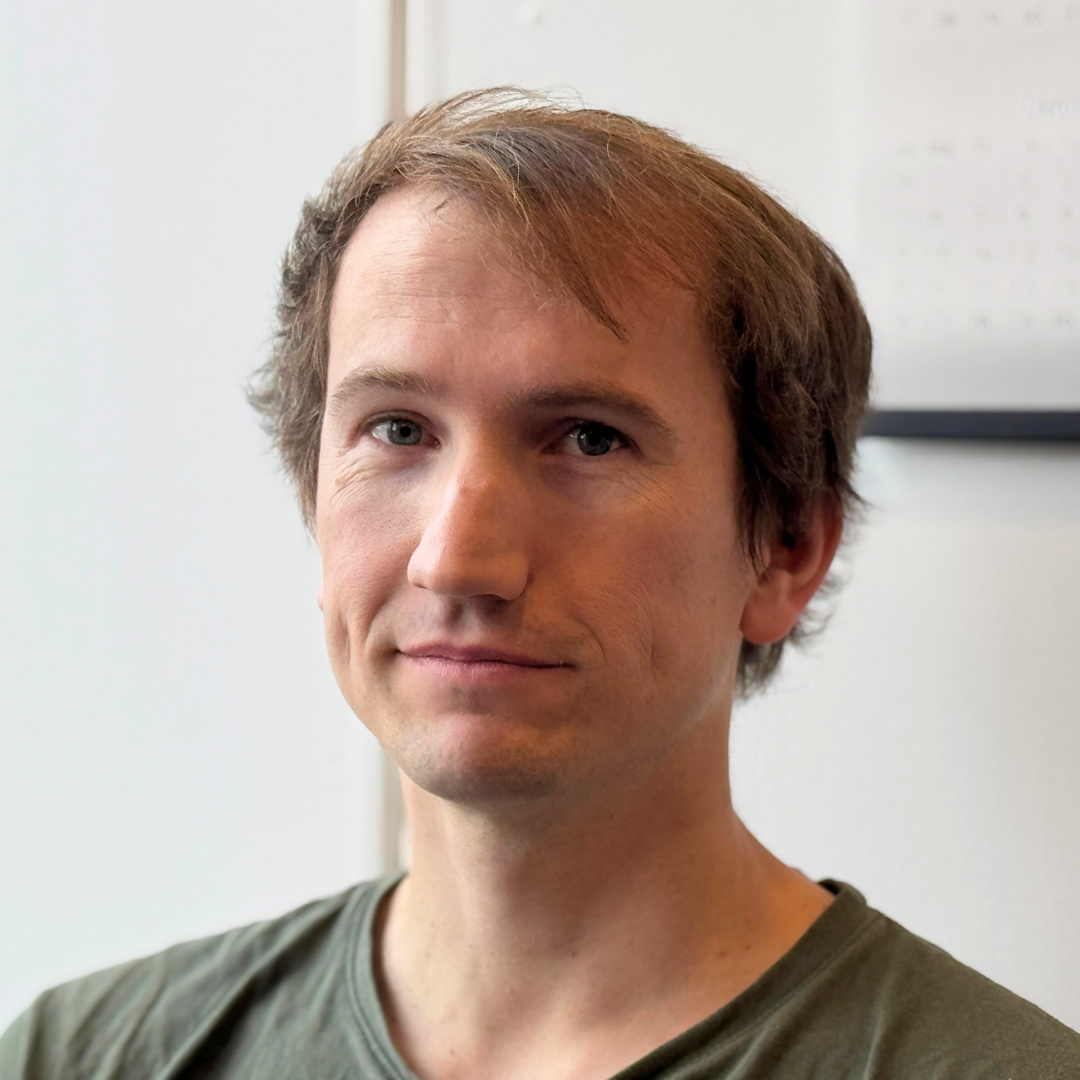 [digital project] media outreach strategy displayed on a tablet in a real-life context