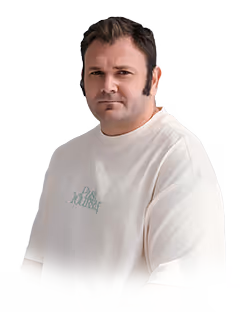 Miguel Llorca - CCO: Art Director with 15+ years crafting visual experiences for award-winning film and animation productions. The creative force who makes technology feel human.