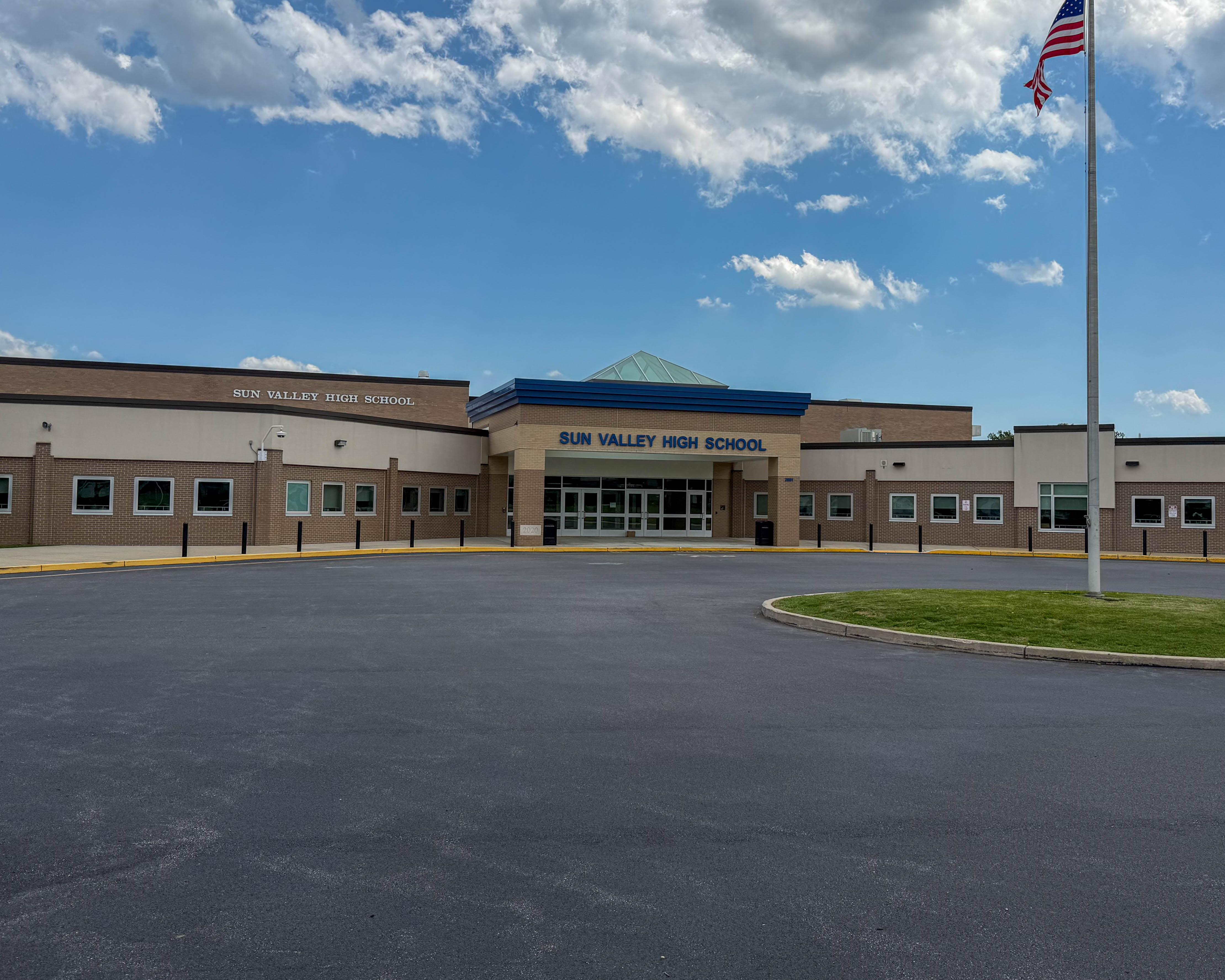 Sun Valley High School at 2881 Pancoast Avenue in Aston Township, Pennsylvania serving the local community