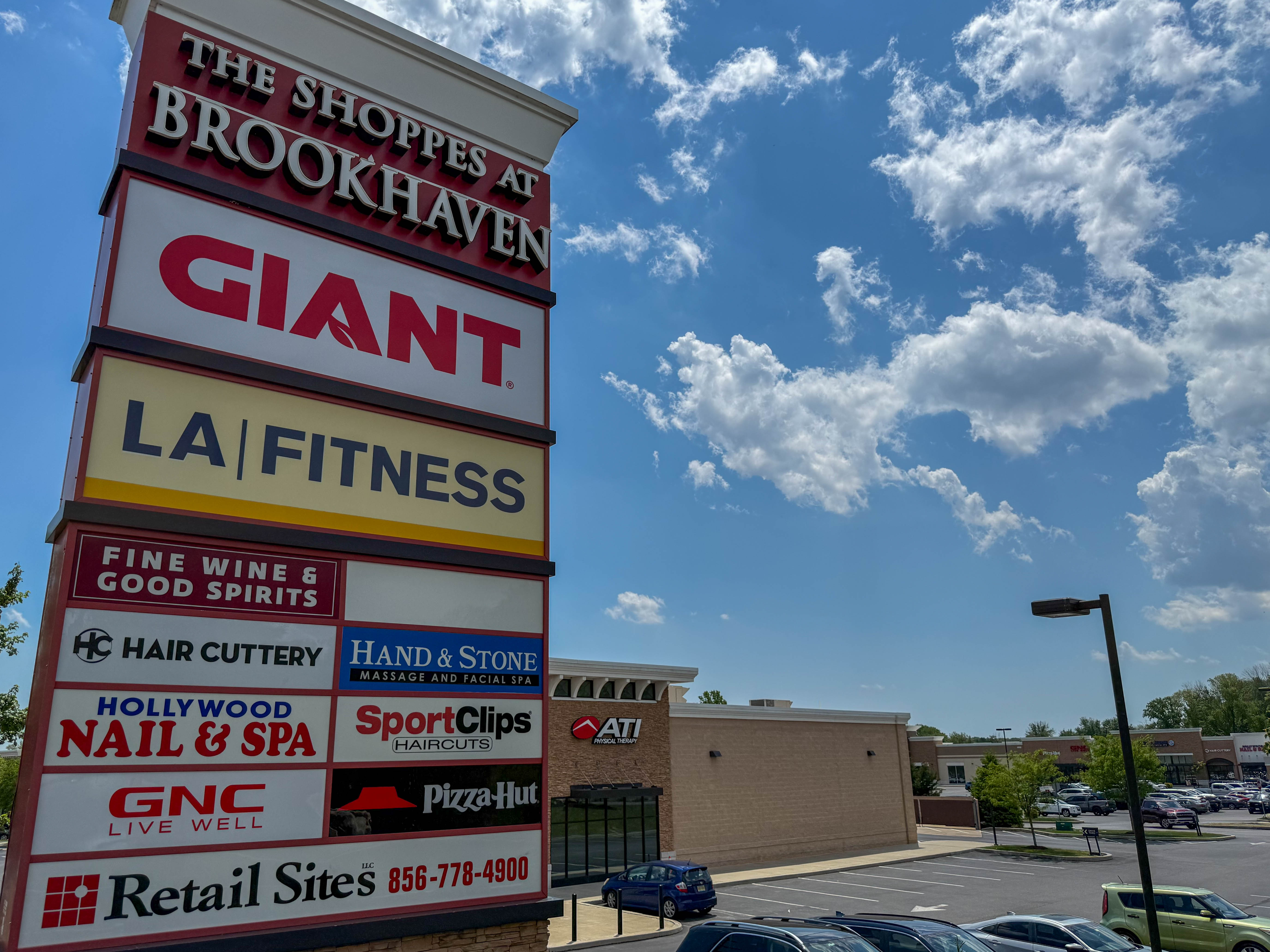 The Shoppes at Brookhaven at 4800 Edgmont Avenue in Brookhaven, Pennsylvania serving the local community