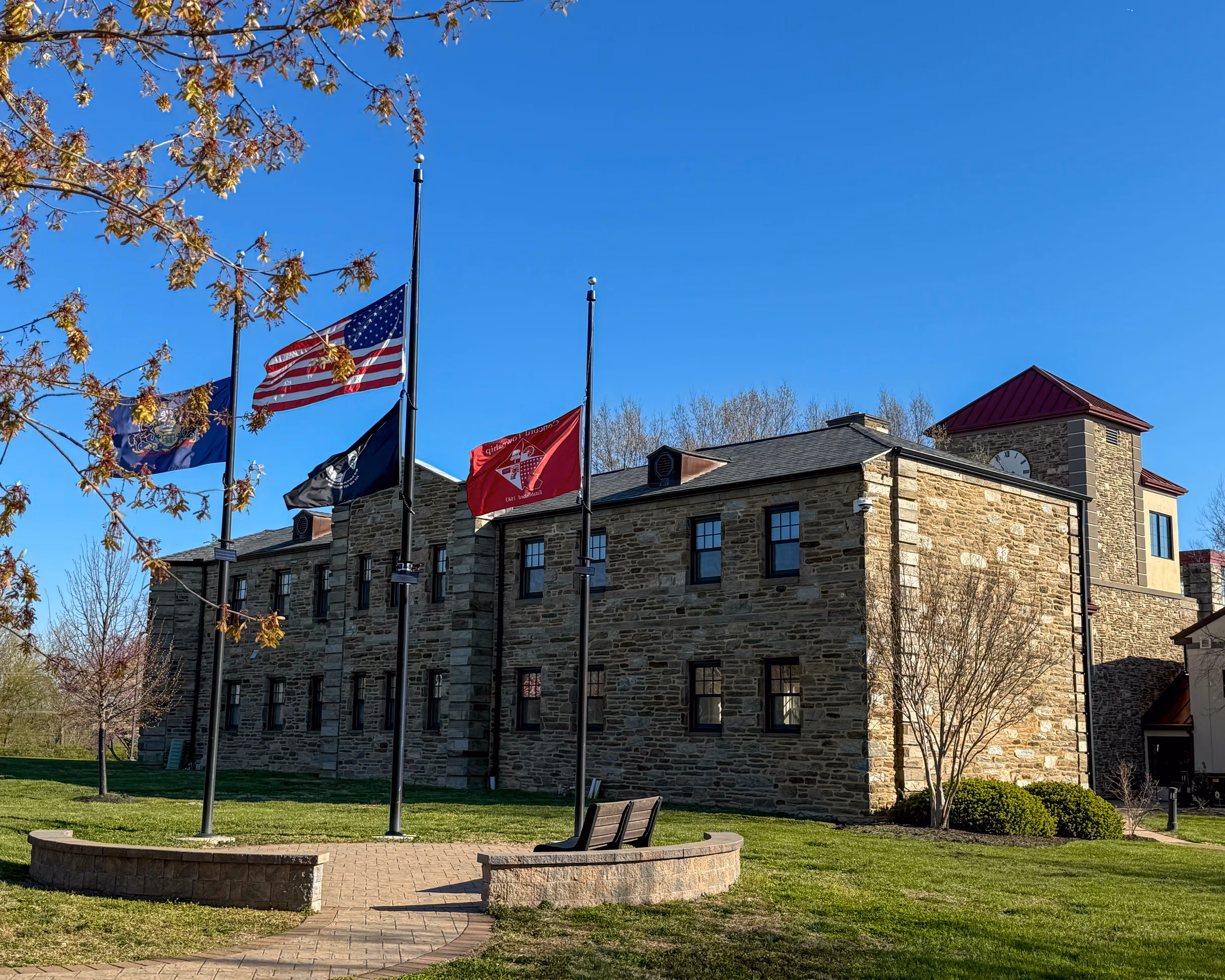 Exterior of Concord Township Municipal Office at 43 Thornton Road in Glen Mills, Pennsylvania serving the local community