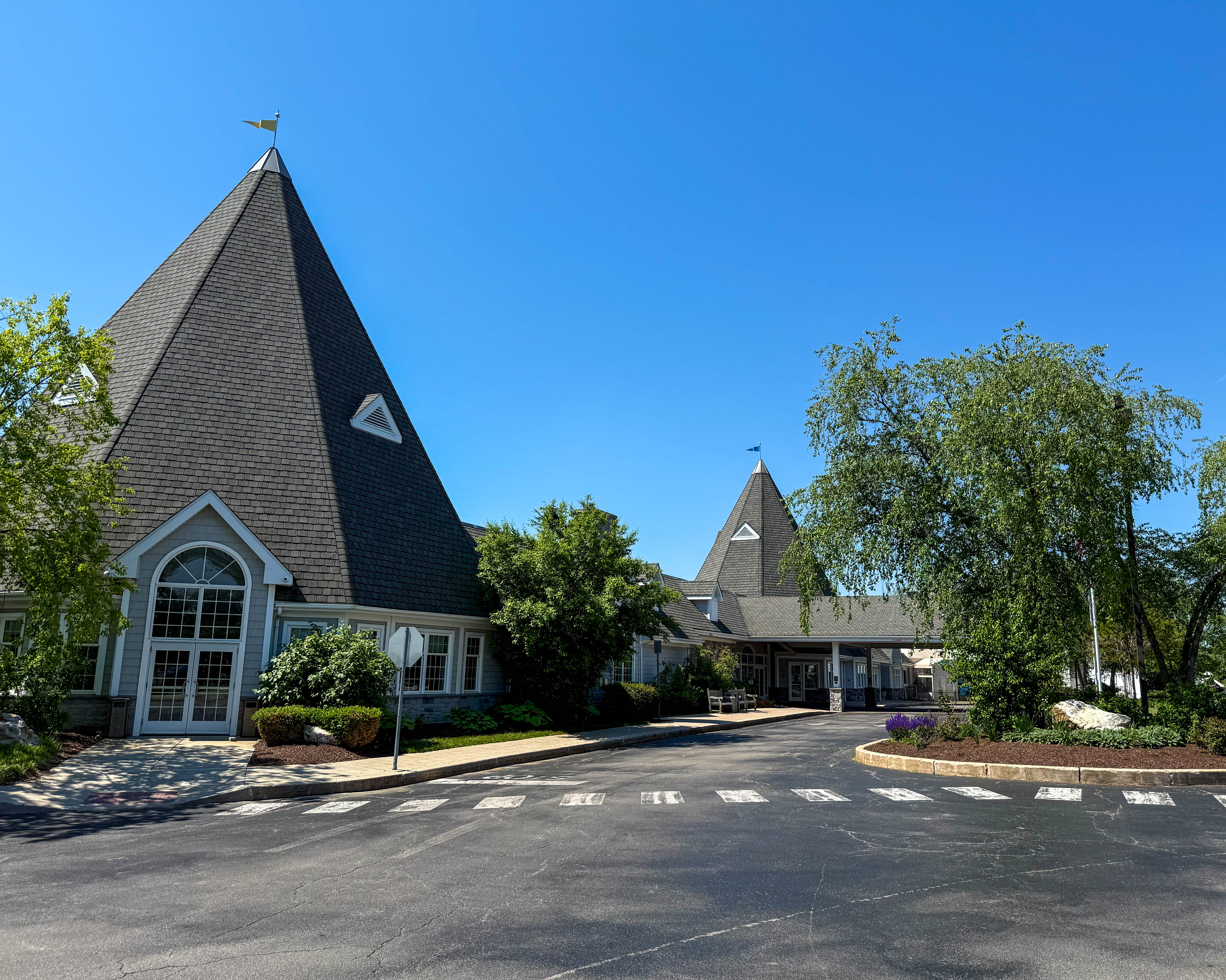 Springfield Country Club at 400 W Sproul Road in Springfield, Pennsylvania serving the local community