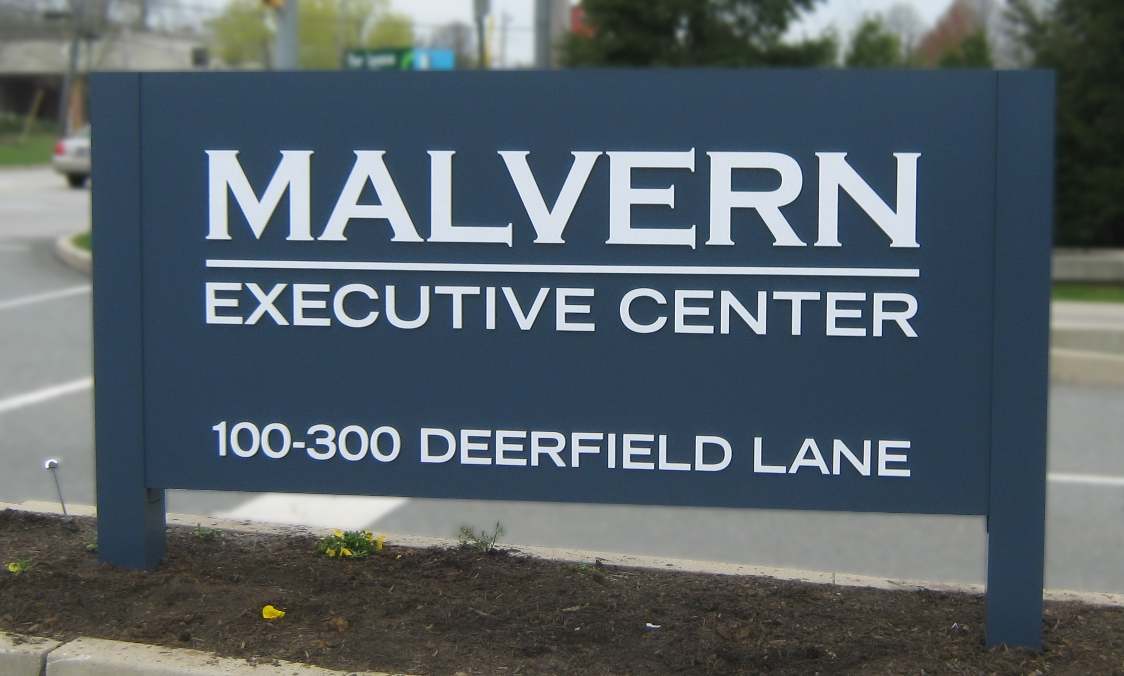 Large post and panel building identifier
