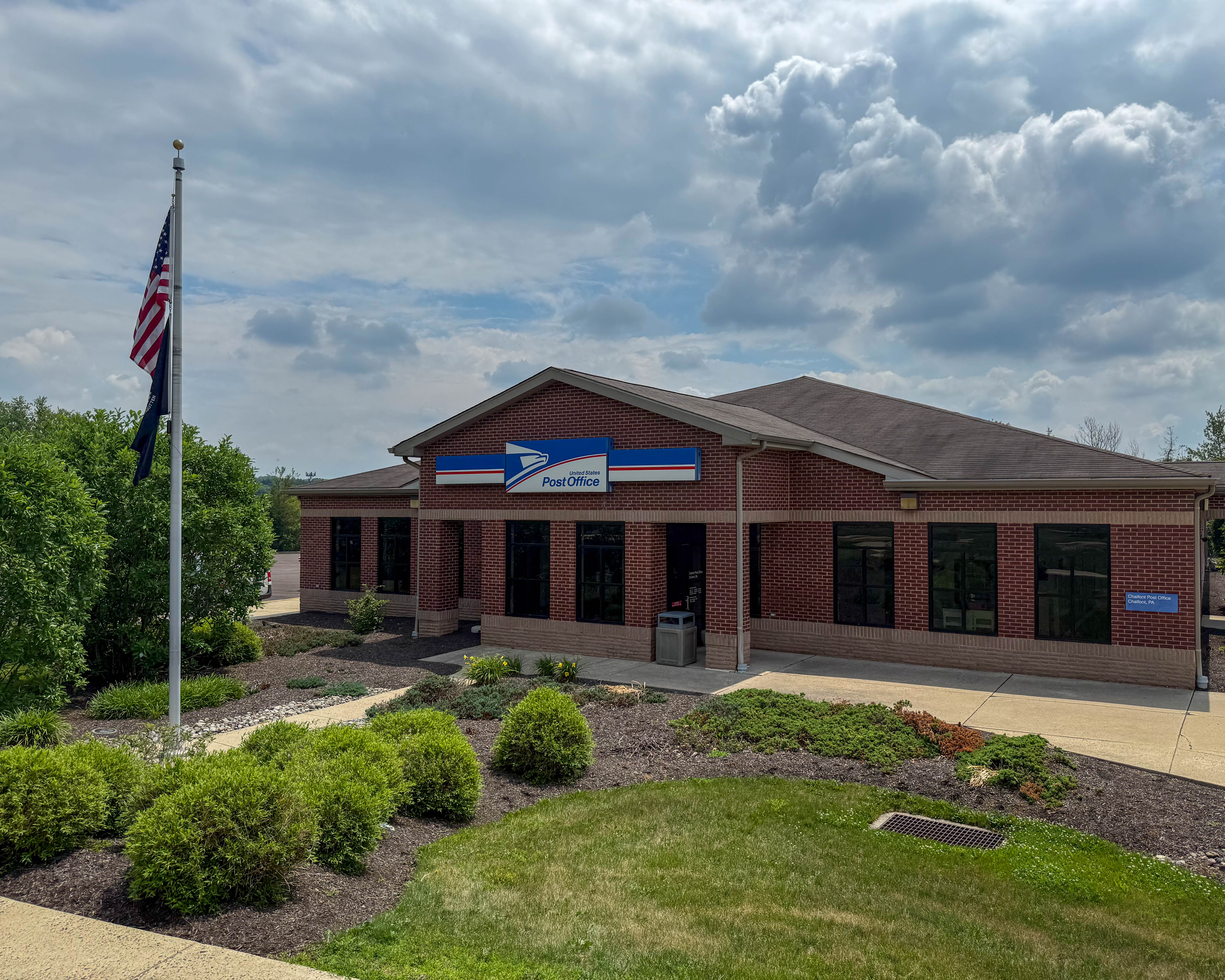 United States Postal Service at 300 N Main Street in Chalfont, PA serving the local community