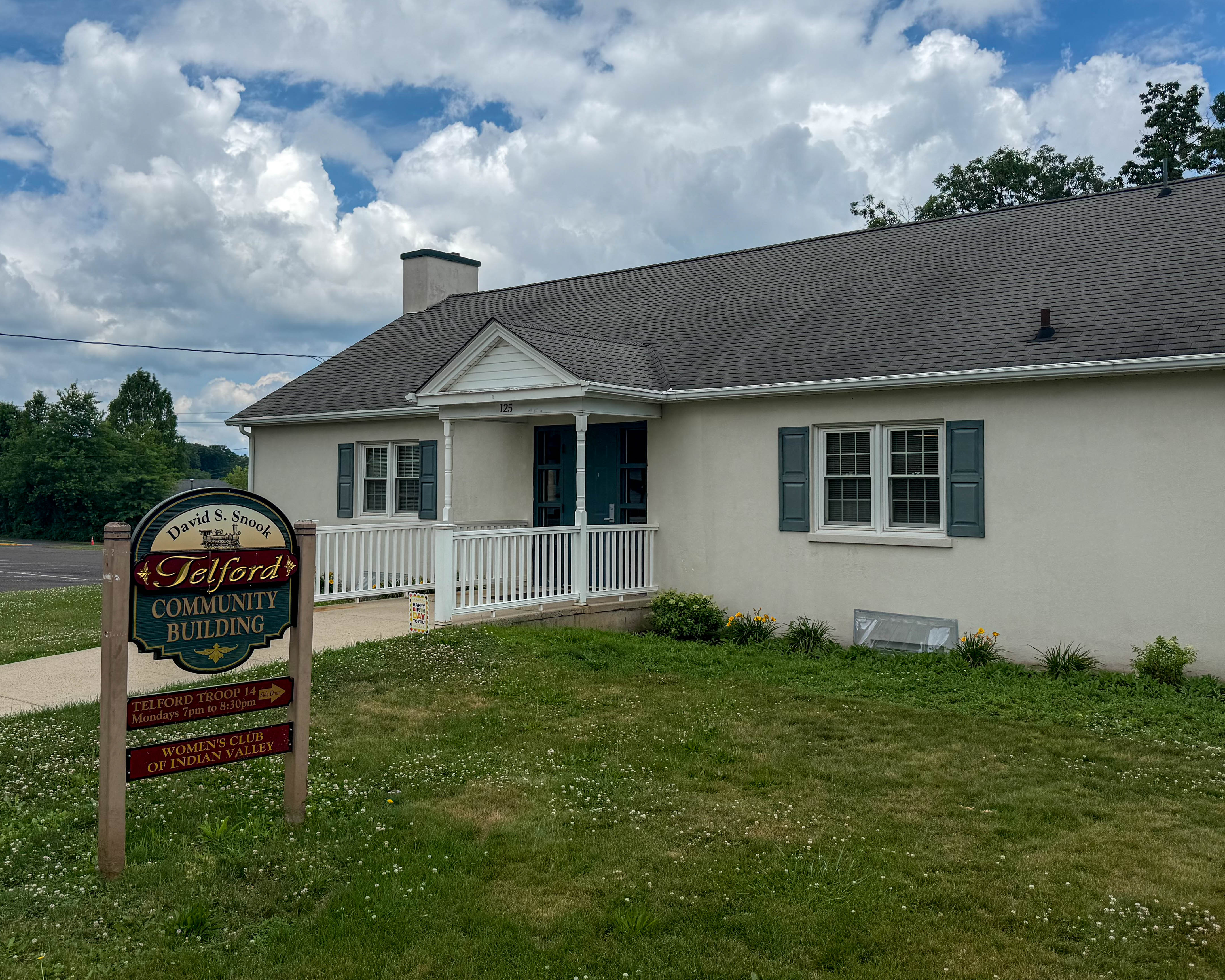 David S Snook Community Buildinlg at 125 S Hamilton Street in Telford, PA serving the local community