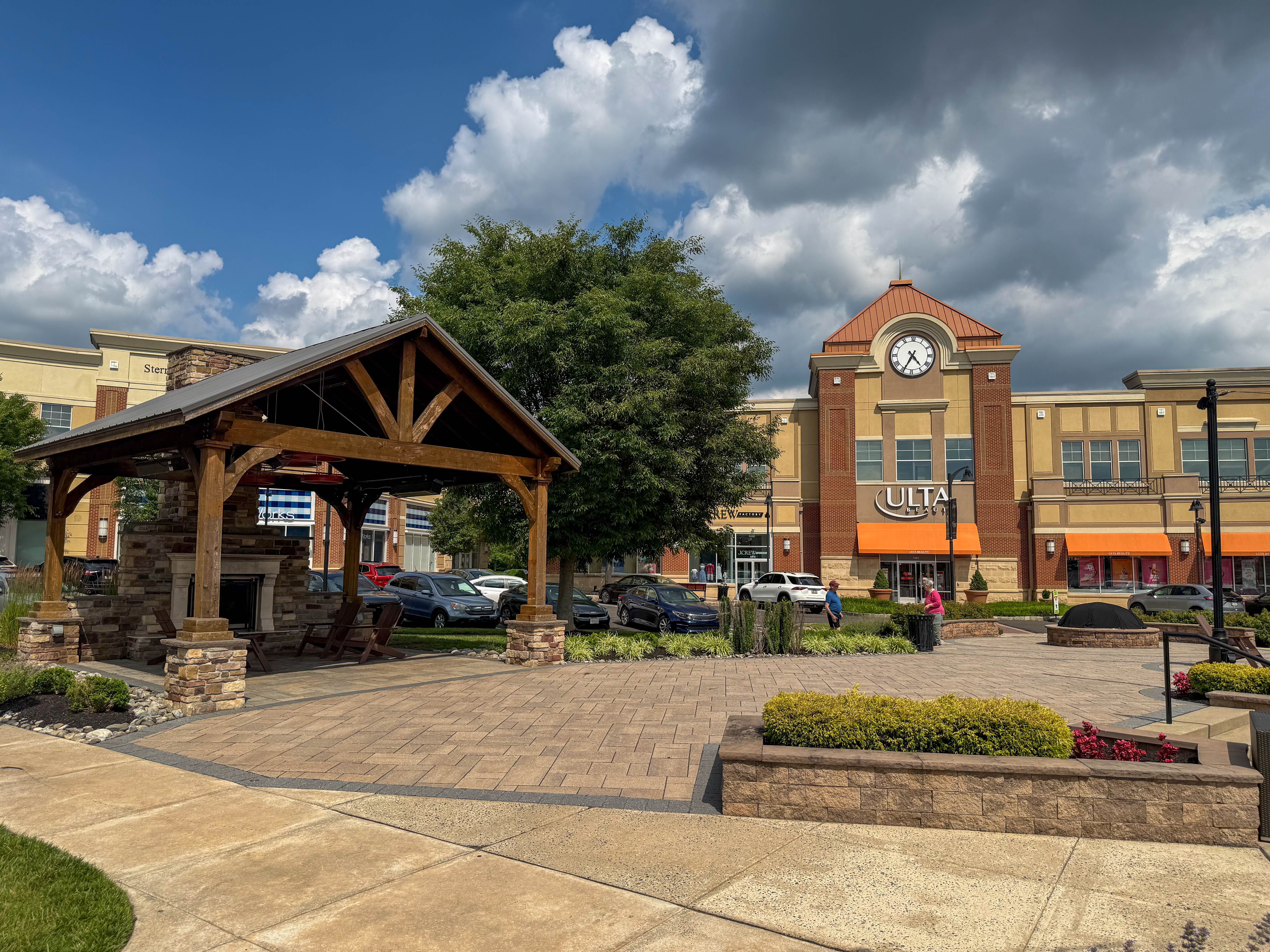 The Shops at Valley Square at 1501 Main Street in Warrington, PA serving the local community