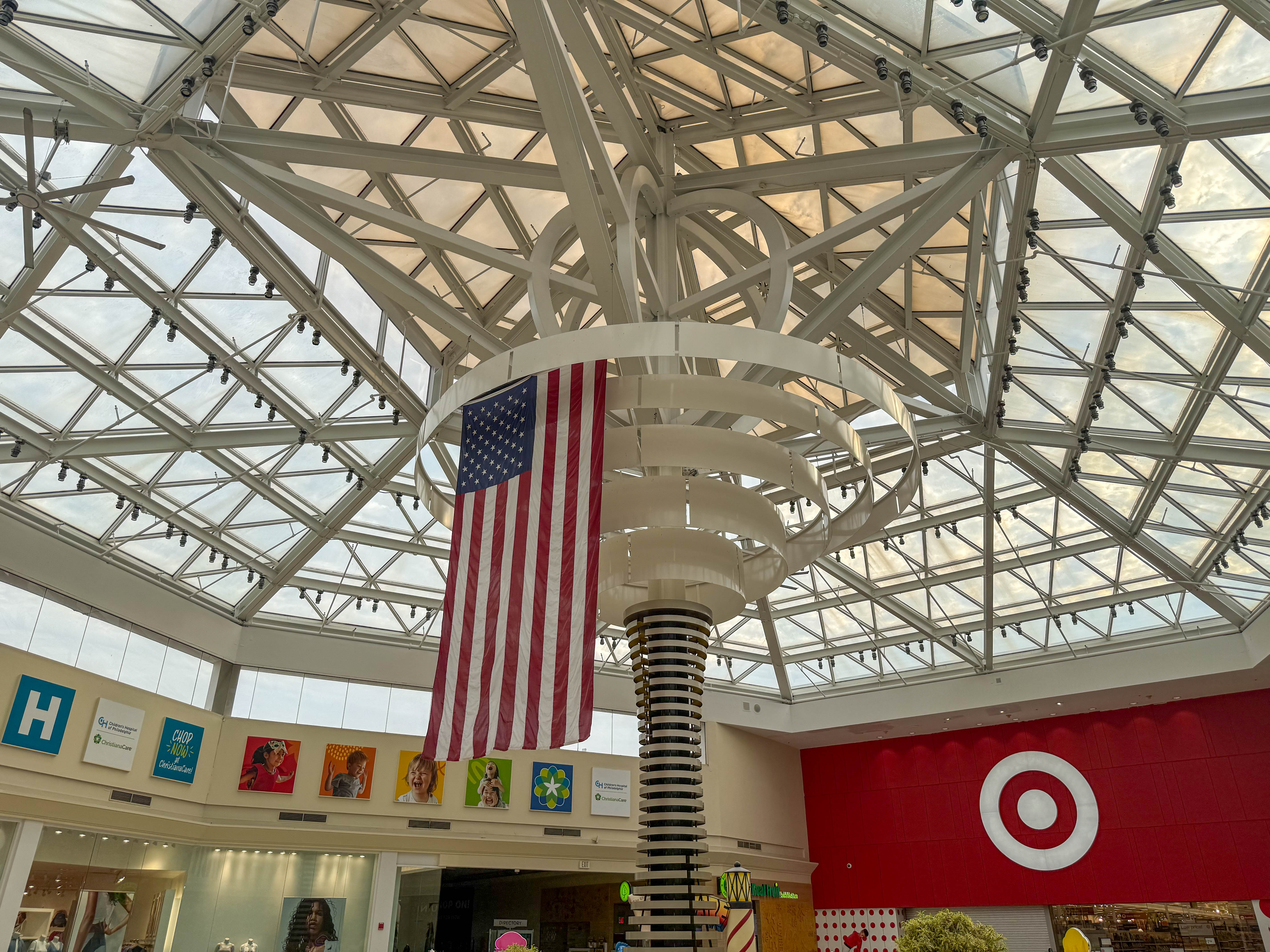 Christiana Mall at 132 Christiana Mall in Newark, DE serving the local community