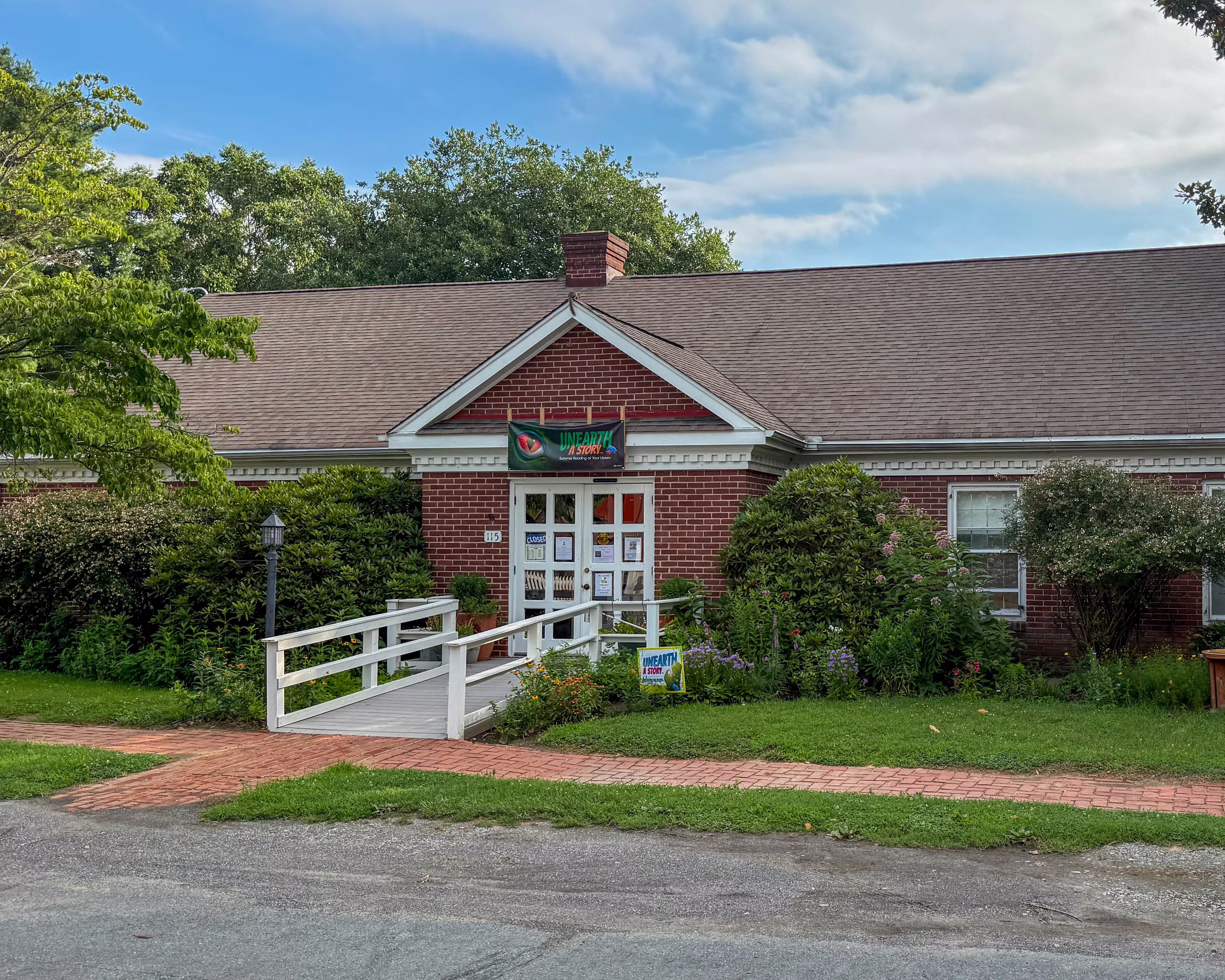 Corbit-Calloway Public Library at 115 High Street in Odessa, DE serving the local community