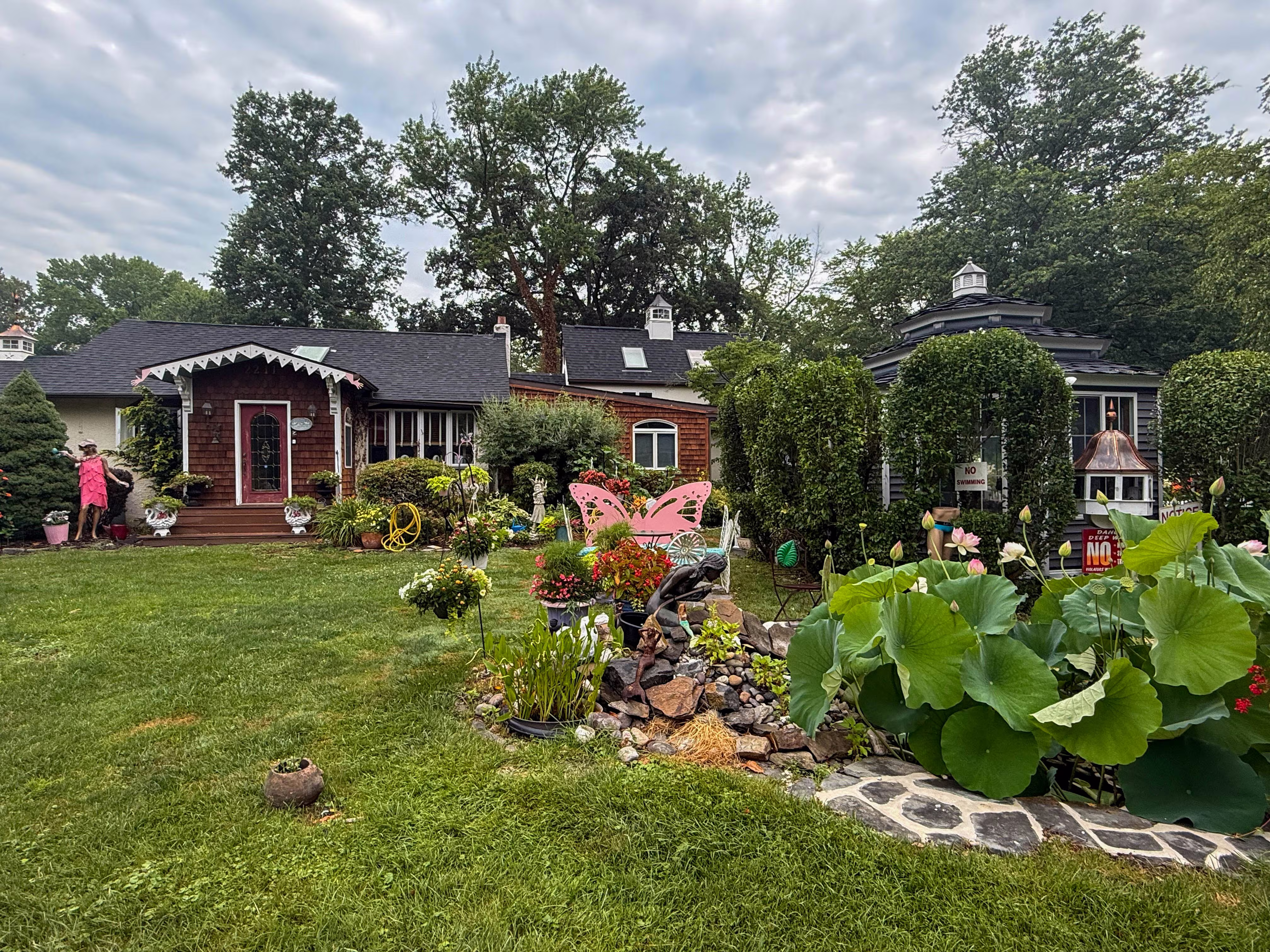 Lockerman Estate at 2210-2298 Loreley Lane in Wilmington, DE serving the local community
