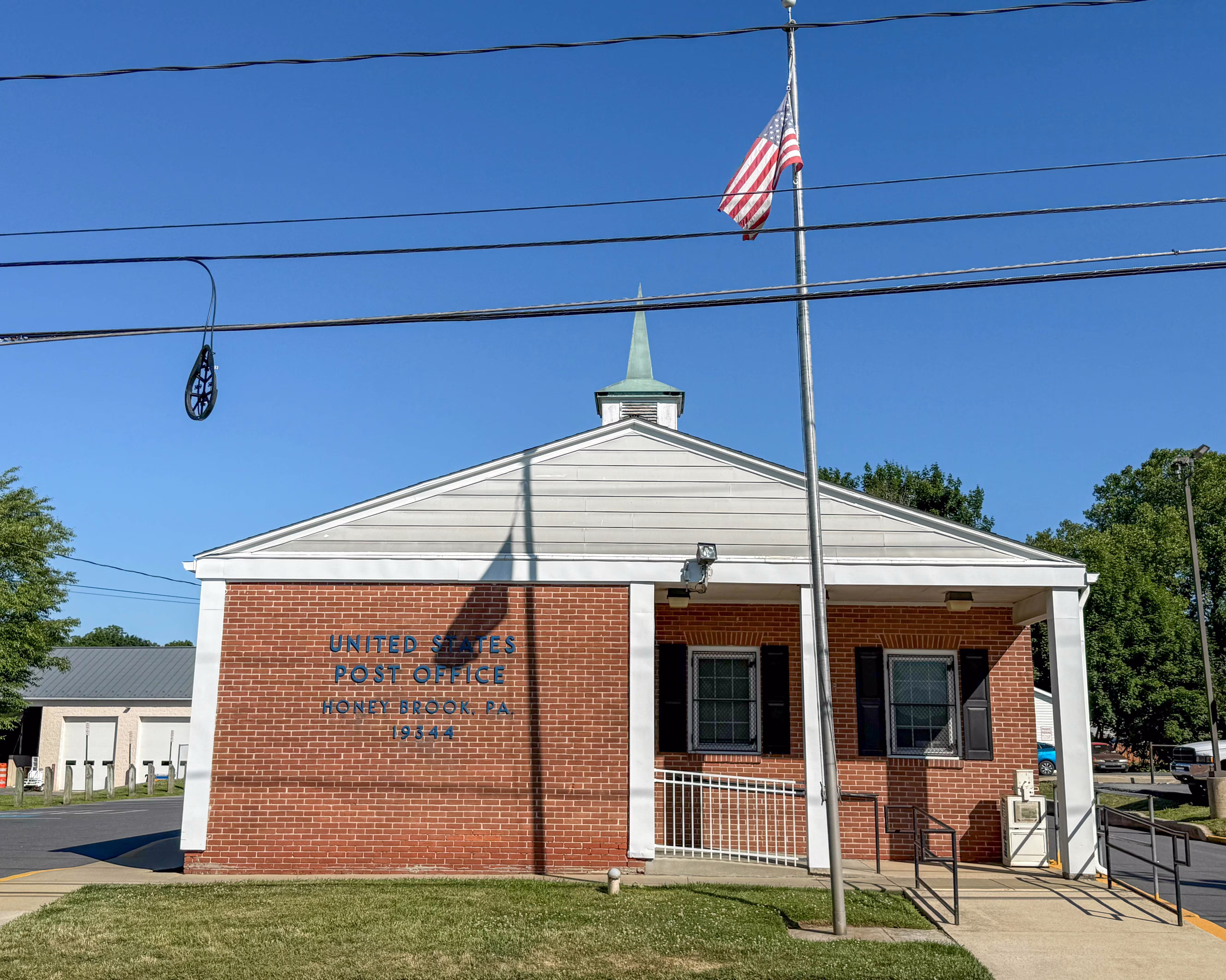 United States Postal Service at 51 Pequea Avenue in Honey Brook, Pennsylvania serving the local community