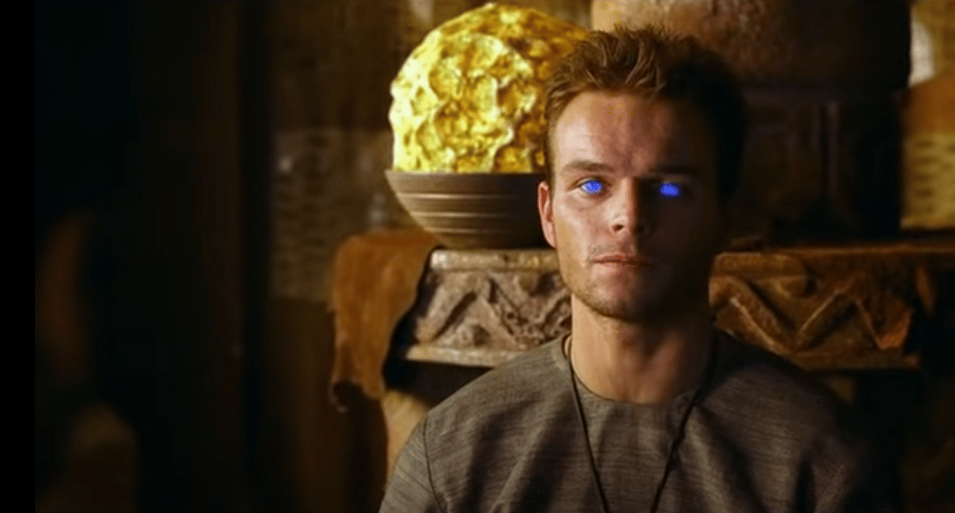Alec Newman playing Paul in the Syfy mini-series (2000)