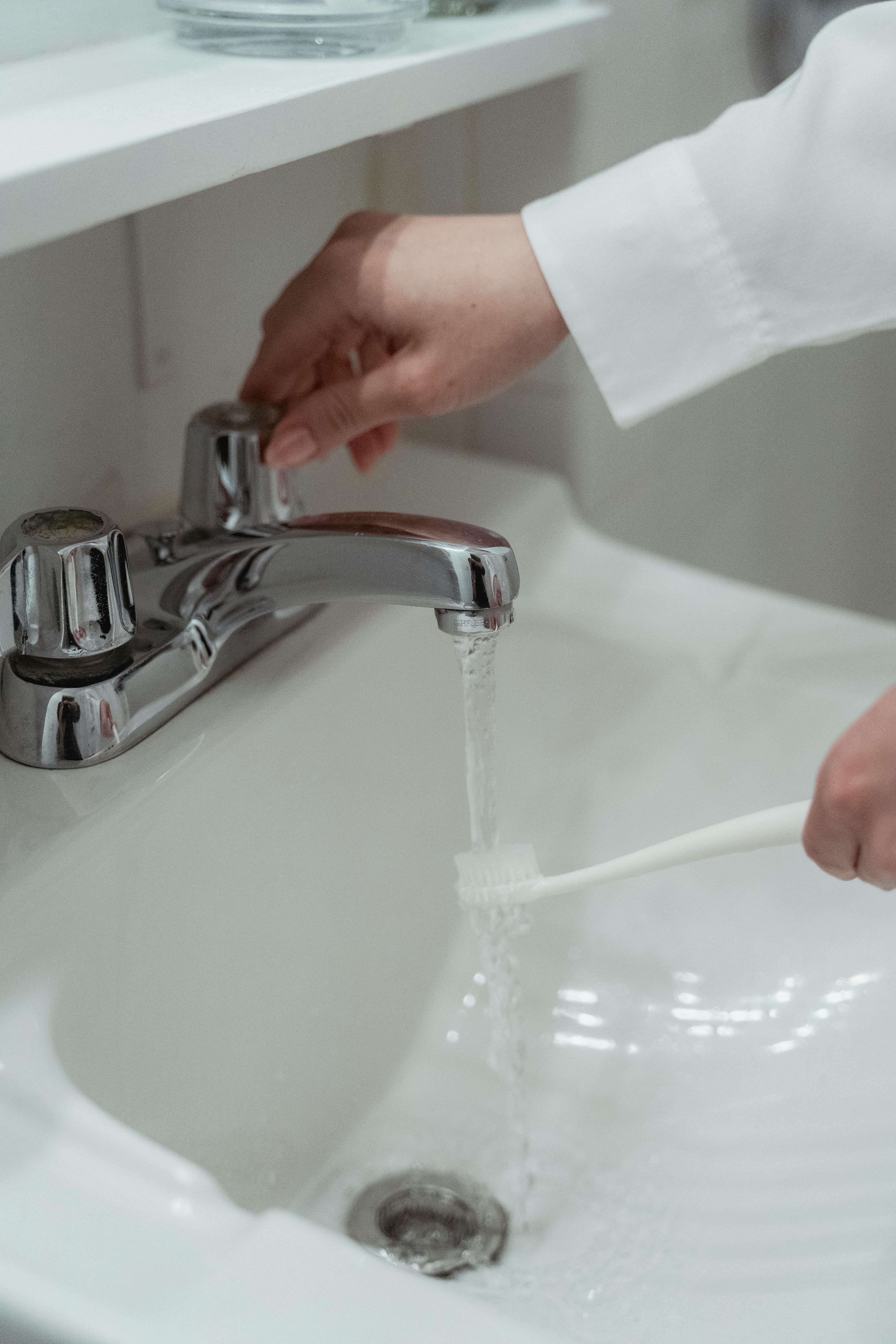 kartáček na čištění zubů