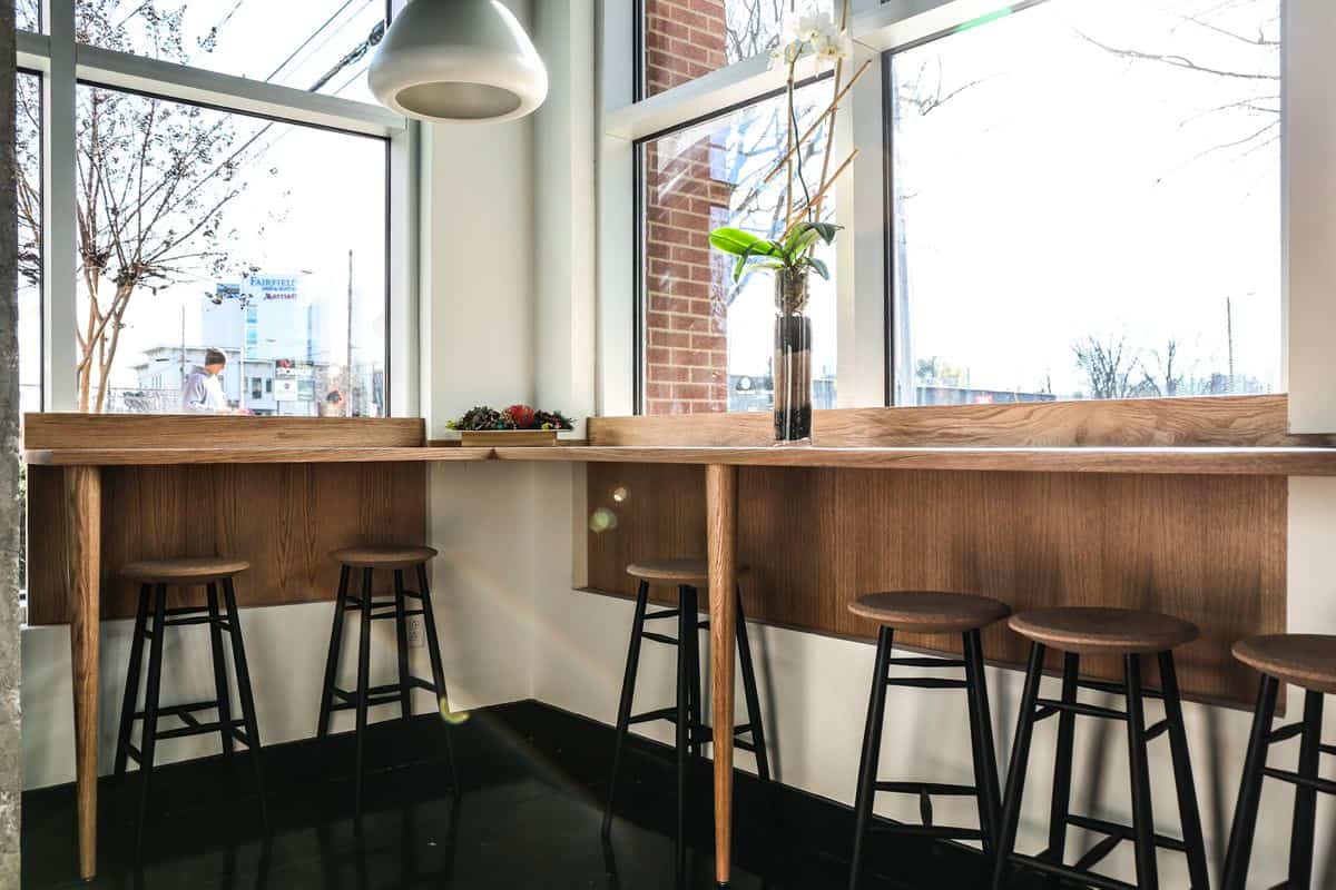Otaku Ramen dining room seating