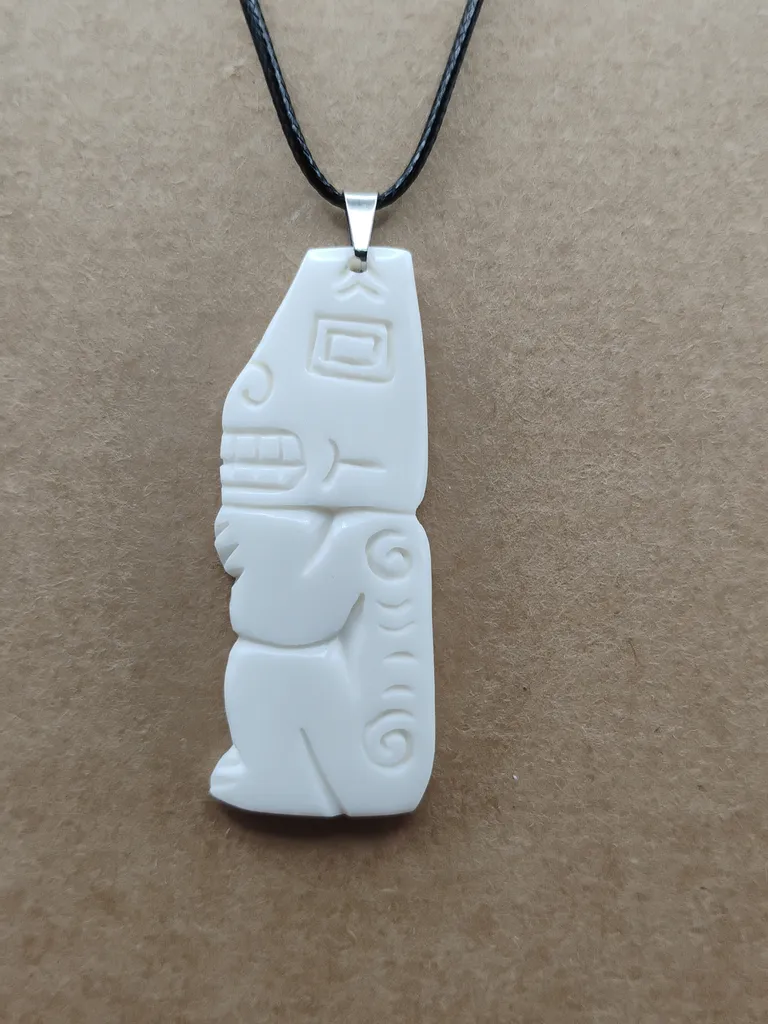 Pendentif os totem vue porté