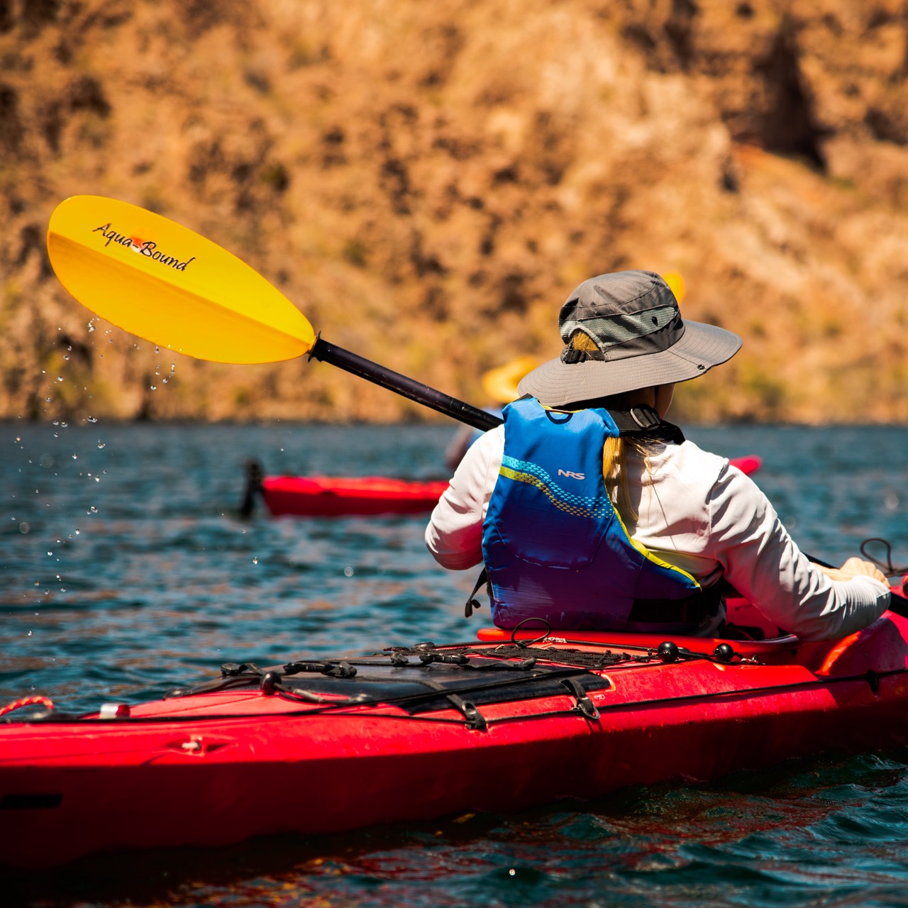 image of office building exterior (for a moving & storage company)
