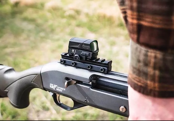 Best Red Dot Sights for Ruger SR9