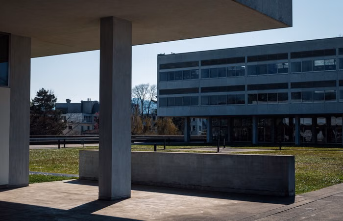 Campuses & Universities