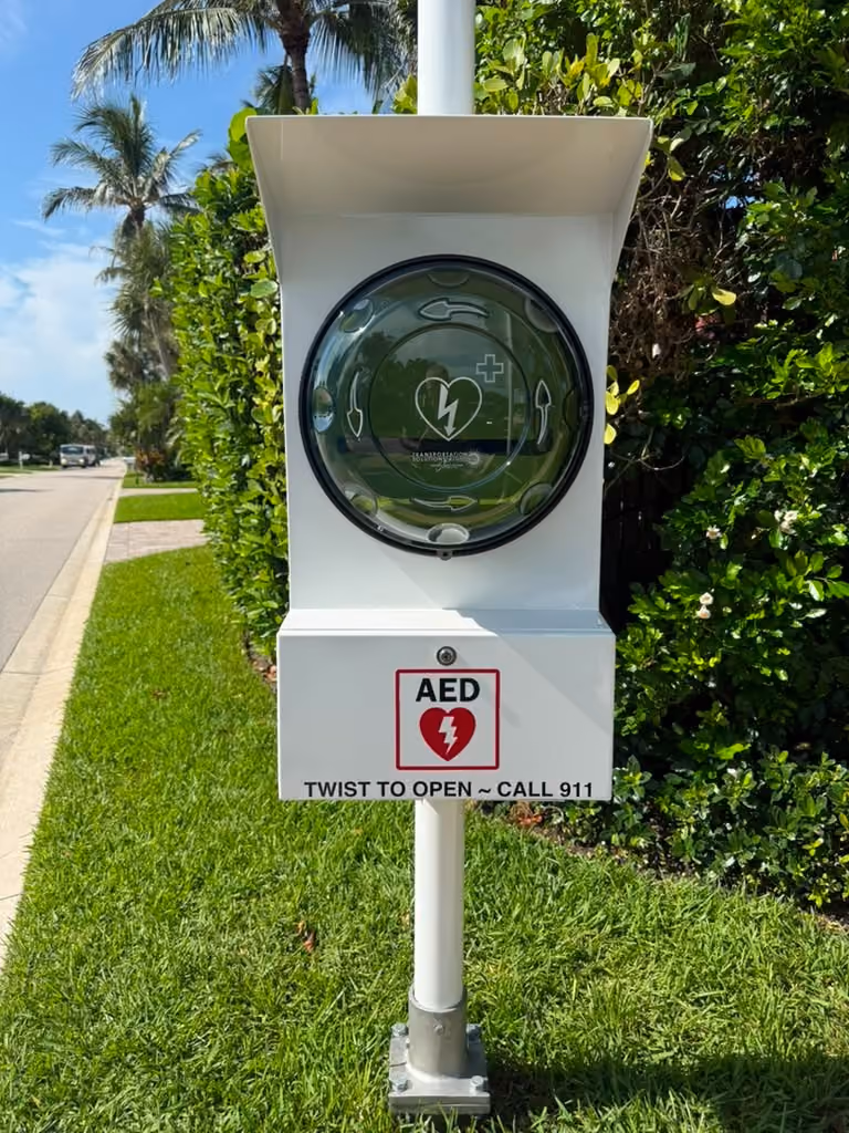AED Cabinets